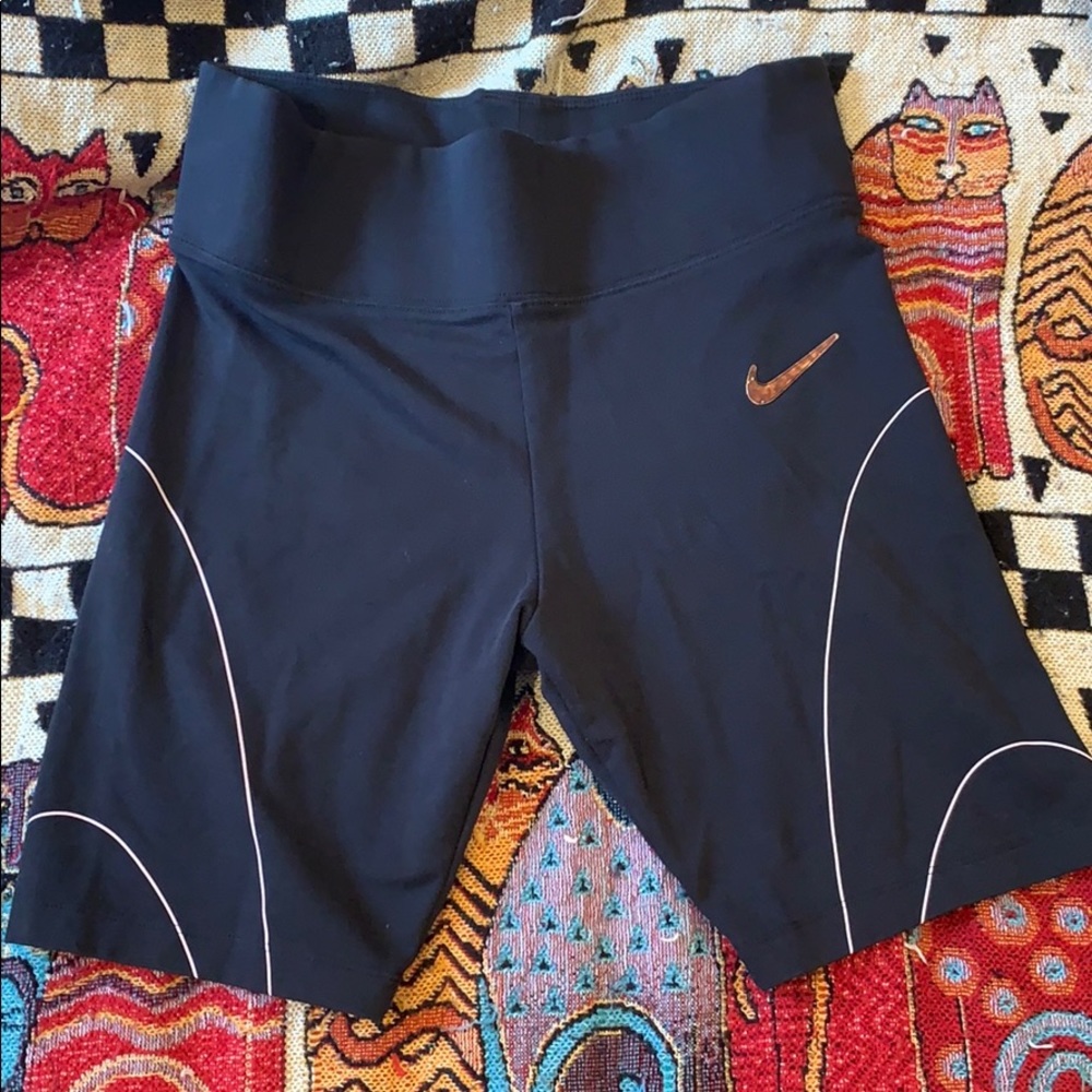 NIKE biker shorts